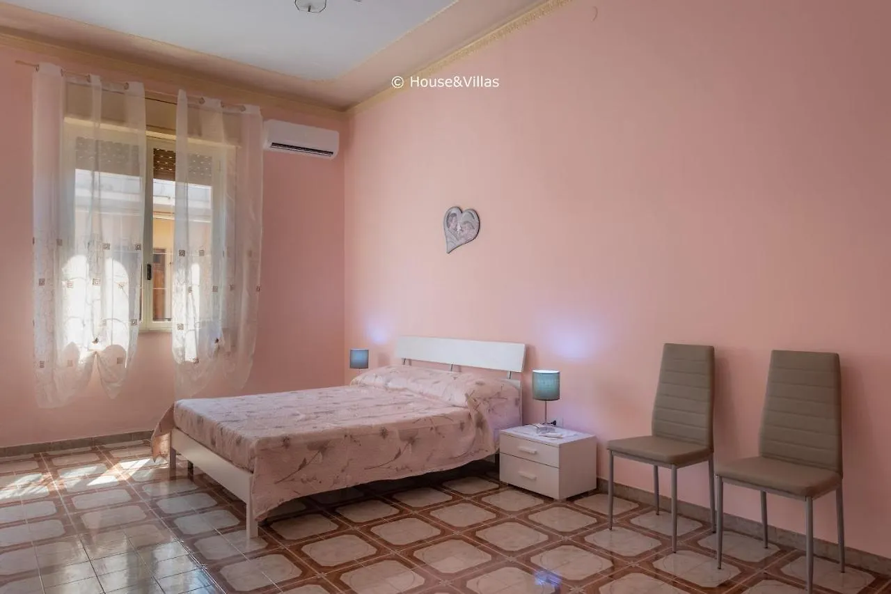 House&Villas - La Casa Del Sole Avola Apartment