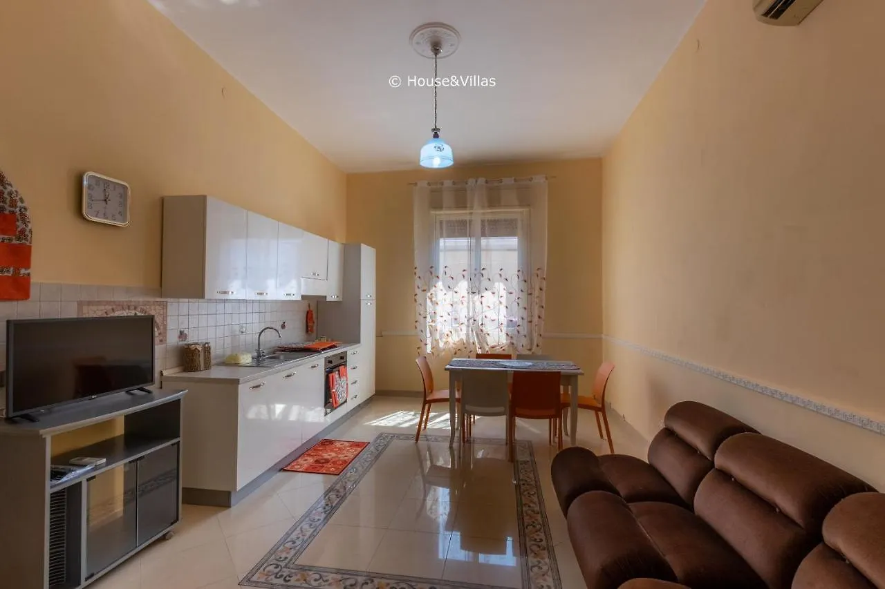 House&Villas - La Casa Del Sole Avola 0*,  Italy